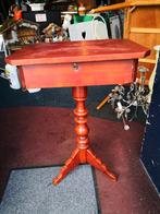 Antiek bijzettafeltje met lade, Ophalen of Verzenden