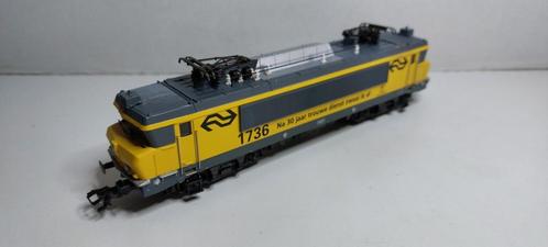 NS Loc 1736 "Na 30 jaar trouwe dienst zwaai ik af" (10), Hobby en Vrije tijd, Modeltreinen | H0, Zo goed als nieuw, Locomotief