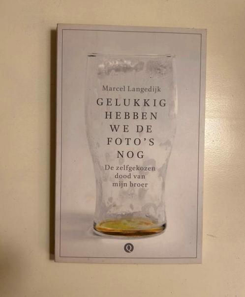 Boek ‘gelukkig hebben we de foto’s nog’ te koop in Assen, Boeken, Biografieën, Gelezen, Ophalen