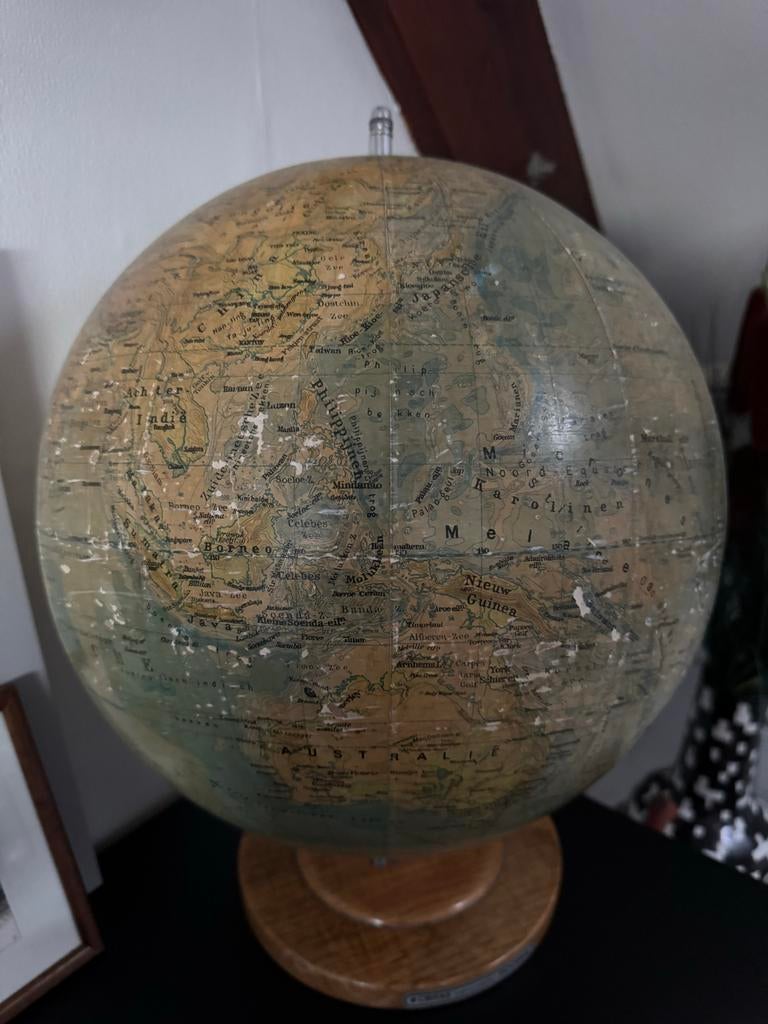 Oude Critas Wereldbol - Leermiddel, Huis en Inrichting, Woonaccessoires | Wereldbollen, Ophalen of Verzenden, Gebruikt