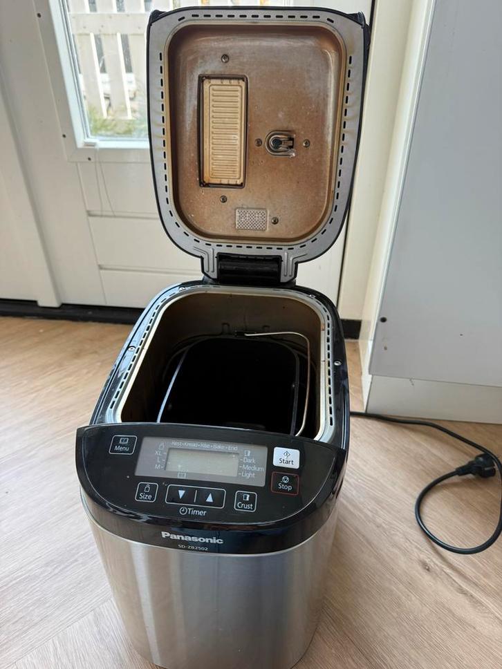 Panasonic SD-ZB2502 Broodbakmachine, Witgoed en Apparatuur, Broodbakmachines, Zo goed als nieuw, Met timer, 800 tot 1200 gram deeg
