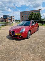 Alfa Romeo Giulietta QV Quadrifoglio Verde 1750 TBI Turbo, Leder en Stof, Origineel Nederlands, Handgeschakeld, Particulier