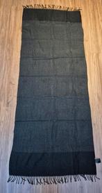 Mooie antracietgrijze sjaal 195x80cm, H&M, Maat 46/48 (XL) of groter, Ophalen of Verzenden, Zo goed als nieuw