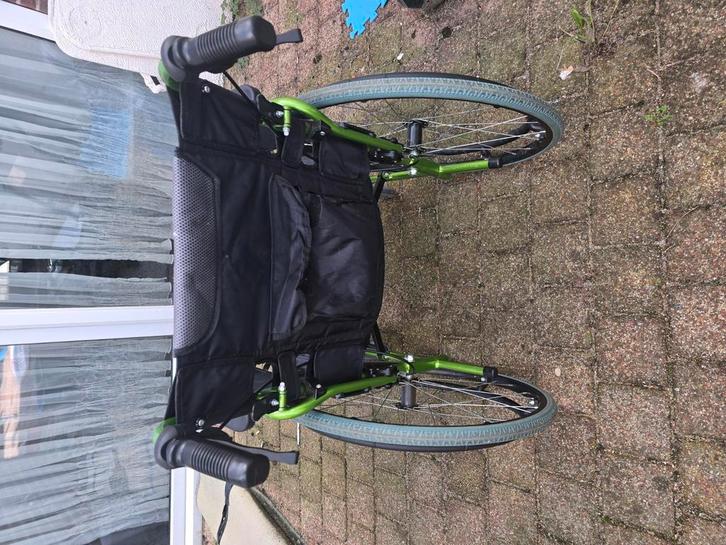 Rolstoel, Diversen, Rolstoelen, Zo goed als nieuw, Duwrolstoel, Ophalen