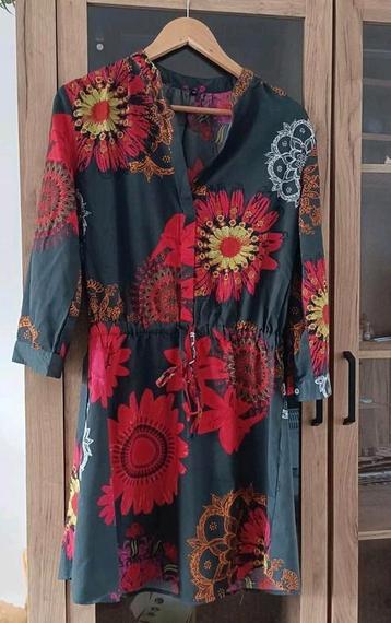 Desigual tuniek maat 40 beschikbaar voor biedingen