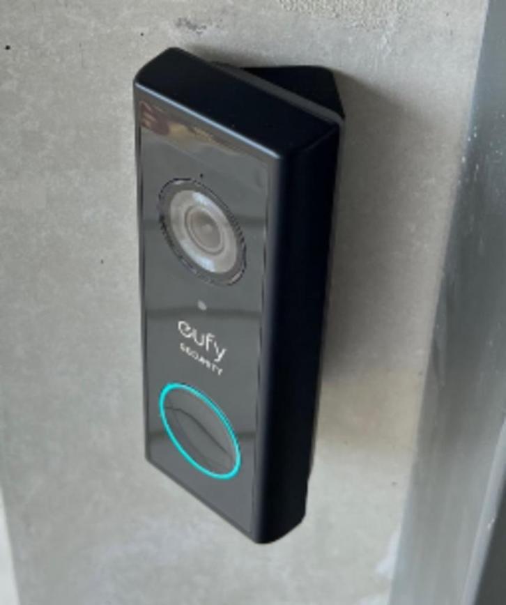 Eufy videodeurbel hoek en muur bevestiging, Huis en Inrichting, Deurbellen, Nieuw, Draadloos, Ingebouwde camera, Compatibel met smartphone