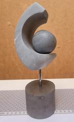 Lieven DEBRABANDERE, beeld in Bardiglio-marmer, Antiek en Kunst, Ophalen of Verzenden