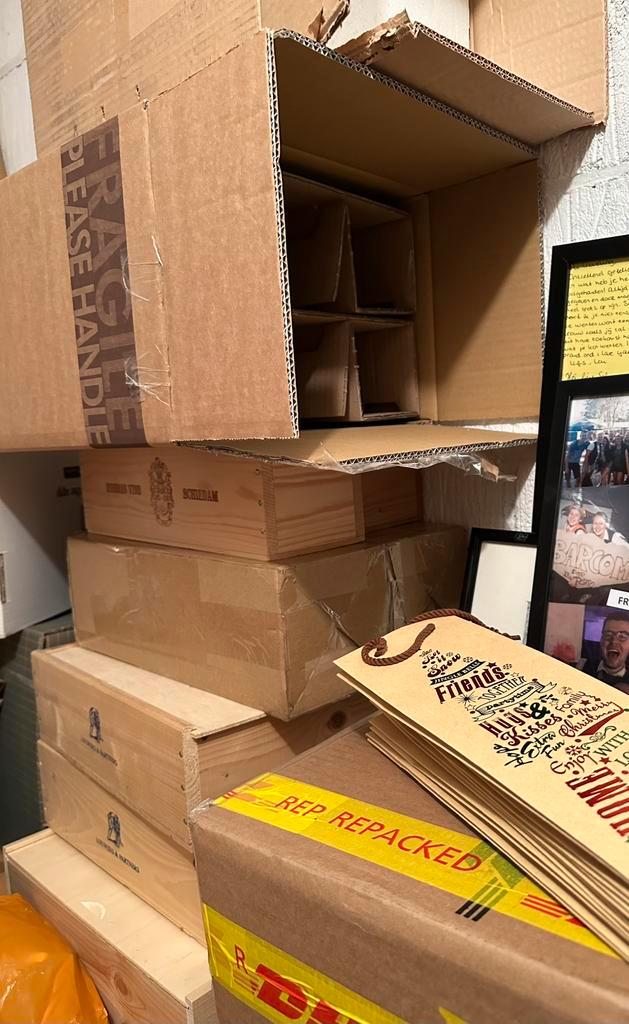 GRATIS verzenddozen en kratten voor wijnflessen, Doe-het-zelf en Verbouw, Kratten en Dozen, Zo goed als nieuw, Krat, 50 tot 75 cm