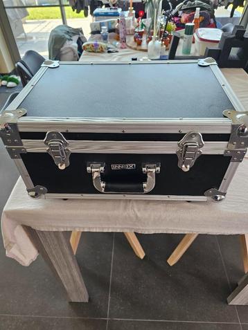 flightcase beschikbaar voor biedingen