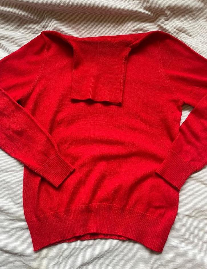 Kastopruiming... mooie rode koltrui / trui maat 36, Kleding | Dames, Truien en Vesten, Zo goed als nieuw, Maat 34 (XS) of kleiner
