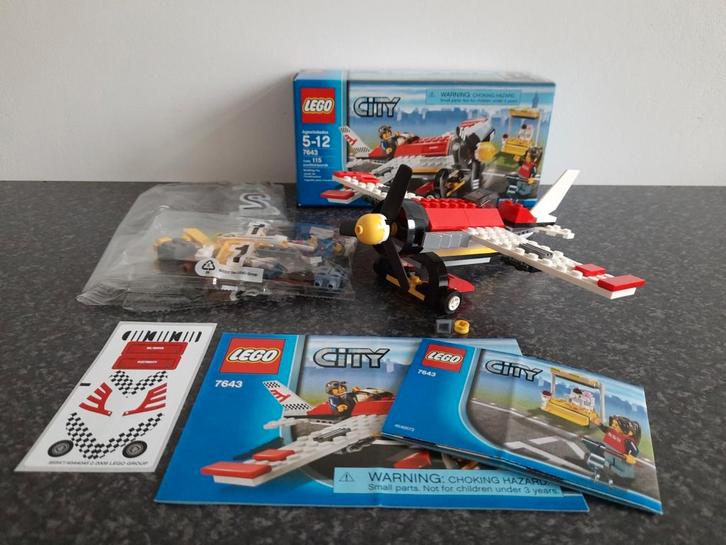 Lego City 7643 Air Show Vliegtuig (incl. doos en stickers), Kinderen en Baby's, Speelgoed | Duplo en Lego, Zo goed als nieuw, Lego