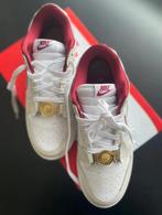 Nike Dunk Low SE Just Do It White, Wit, Nike, Ophalen of Verzenden, Sneakers of Gympen