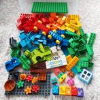 Lego Duplo lot stenen grondplaten div onderdelen doos vol, Ophalen of Verzenden, Zo goed als nieuw, Losse stenen, Duplo