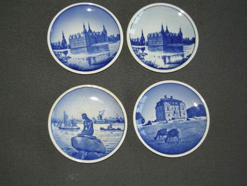 Royal Copenhagen, 4 petit-four bordjes / wandbordjes, Antiek en Kunst, Antiek | Servies los, Ophalen of Verzenden