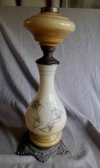 Antieke voet olielamp, Boheems glas, Antiek en Kunst, Antiek | Lampen, Ophalen of Verzenden