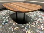 Nieuw Leolux Toveri Salontafel noten hout Design tafel, Leolux, 100 tot 150 cm, Nieuw, Minder dan 50 cm