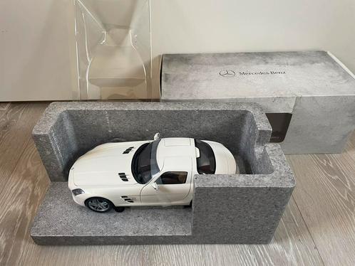 1:18 Minichamps Mercedes-Benz SLS AMG Museum Edition NIEUW, Hobby en Vrije tijd, Modelauto's | 1:18, Nieuw, Auto, MiniChamps, Ophalen of Verzenden