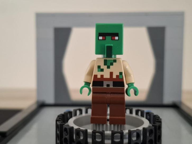 LEGO Minecraft - minifiguur - min134 - Zombie Villager, Kinderen en Baby's, Speelgoed | Duplo en Lego, Zo goed als nieuw, Lego