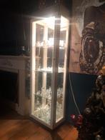 Vitrinekast met verlichting + 60 Swarovski objecten, Huis en Inrichting, Kasten | Vitrinekasten, Ophalen, Minder dan 50 cm, Met deur(en)