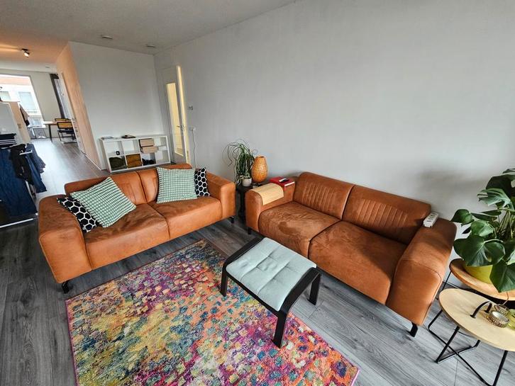 2x ruime tweezits bank, ophalen 14 november, Huis en Inrichting, Banken | Complete zithoeken, Gebruikt, Ophalen