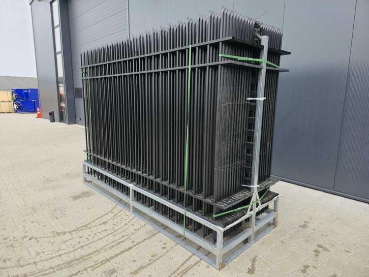 72 meter Spijlen hekwerk‼️, Tuin en Terras, Tuinhekken en Hekwerk, Nieuw, Spijlenhekwerk, IJzer, Ophalen of Verzenden