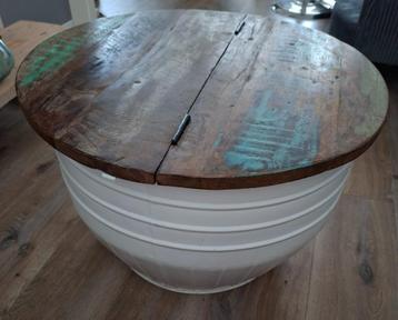 Salontafel met opbergruimte  beschikbaar voor biedingen