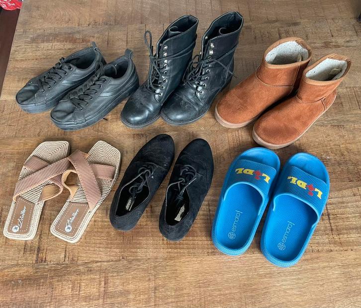 Kleding en schoenen, Kleding | Dames, Overige Dameskleding, Zo goed als nieuw, Ophalen of Verzenden