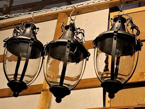 Metalen hanglampen met glas erg mooi als Engelse pub lampen, Antiek en Kunst, Antiek | Lampen, Ophalen