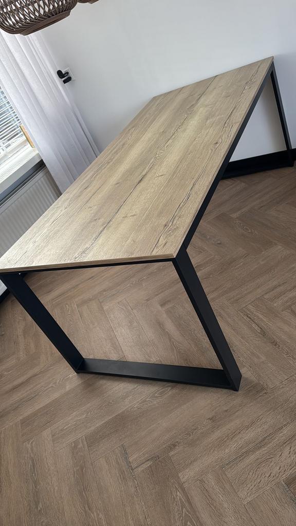 Zo goed als nieuwe eettafel, Huis en Inrichting, Tafels | Eettafels, Zo goed als nieuw, 50 tot 100 cm, 200 cm of meer, Vijf personen of meer