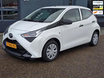 Toyota Aygo 1.0 VVT-i x-fun AIRCO CRUISE GARANTIE ZEER MOOI beschikbaar voor biedingen