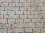 Gezocht +/- 160 vlinder klinkers voor onze oprit ., Tuin en Terras, Tegels en Klinkers, Ophalen, Gebruikt, Beton, Klinkers