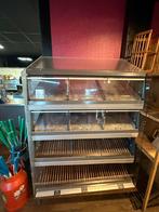 Broodkast brood vitrine, Ophalen