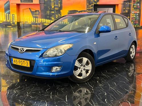 Hyundai I30 1.4i Blue Dynamic Schuif-kanteldak|1e Eigenaar!, Auto's, Hyundai, Bedrijf, Te koop, i30, ABS, Airbags, Airconditioning