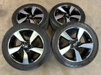 18 inch originele velgen + zomerbanen Nissan Qashqai, Auto-onderdelen, 18 inch, Banden en Velgen, Ophalen of Verzenden, Personenwagen
