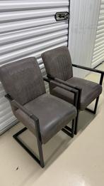 Luxe grijze tafelstoelen met armleuning, Huis en Inrichting, Stoelen, Ophalen, Twee, Zo goed als nieuw, Stof