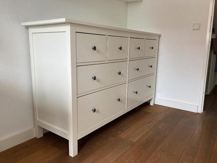 Ikea Hemnes ladekast + bijpassende kledingkast kinderkamer, Huis en Inrichting, Kasten | Kledingkasten, Zo goed als nieuw, 100 tot 150 cm