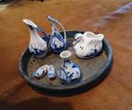 Delfts blauw, 3 vaasjes, een zwaan en 2 klompjes, Antiek en Kunst, Ophalen