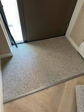Tapijt doorloopmat mason greige kwantum 