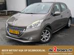 Peugeot 208 1.2 VTi Allure, Auto's, Voorwielaandrijving, Euro 5, Stof, Gebruikt