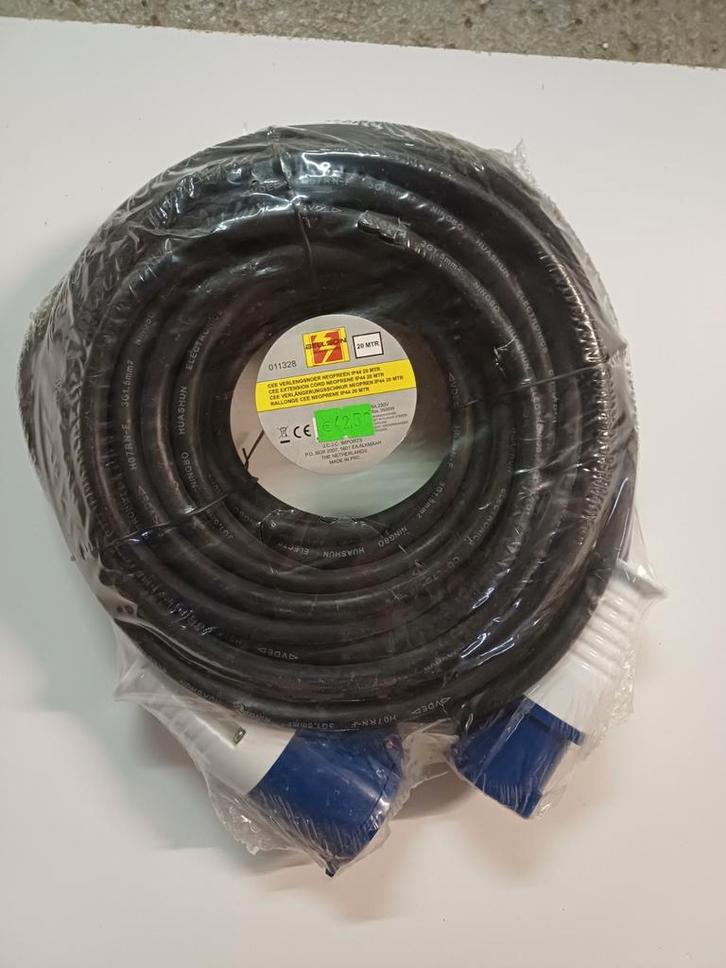 Bellson CEE Verlengsnoer Neopreen IP44 20m, Doe-het-zelf en Verbouw, Elektra en Kabels, Nieuw, Kabel of Snoer, Ophalen of Verzenden