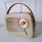 NORDMENDE TRANSISTOR  RADIO MAMBO 1960, Antiek en Kunst, Antiek | Tv's en Audio, Ophalen of Verzenden