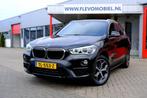 BMW X1 SDrive18d 150pk High Executive Aut. Pano|Sportstoelen, Auto's, BMW, Euro 6, 4 cilinders, 150 pk, 1445 kg