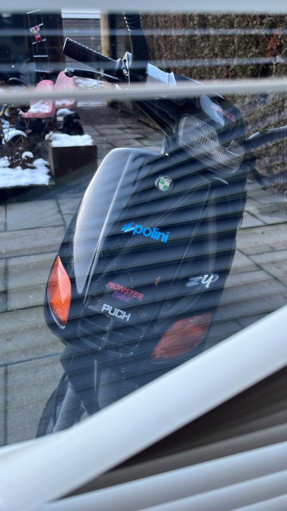 Puch Zip 2 uit 1996 - Carb Problemen, Fietsen en Brommers, Brommers | Puch, Gebruikt, Overige modellen, Maximaal 45 km/u, Ophalen