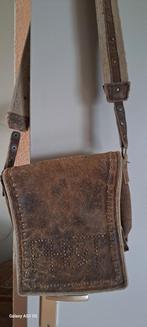 Schoudertas PH&T ruw leder bruin., Sieraden, Tassen en Uiterlijk, Tassen | Schoudertassen, Overige merken, Gebruikt, Bruin, Ophalen of Verzenden