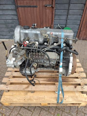 Mercedes Benz om617 300D  beschikbaar voor biedingen