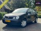Volkswagen Polo 1.4-16V NAP 2004 AC, Auto's, Volkswagen, Voorwielaandrijving, 4 cilinders, Zwart, Origineel Nederlands