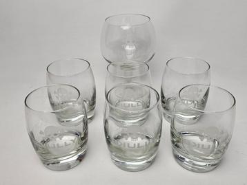 # 6 Skully gin glazen en 1 bokaal beschikbaar voor biedingen
