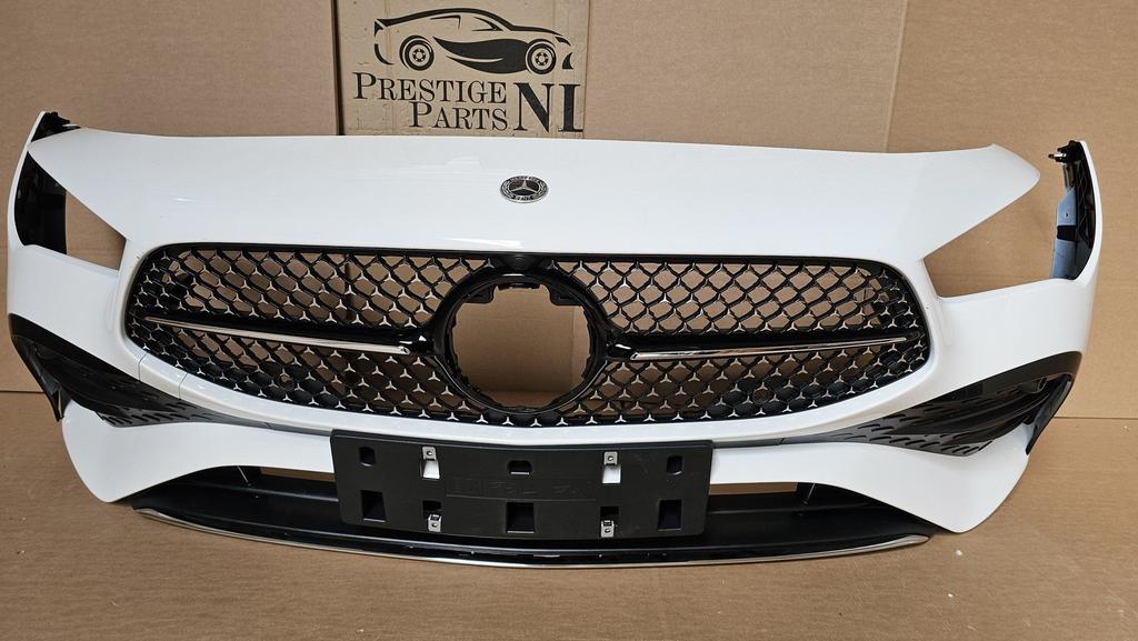 Voorbumper Mercedes Cla Klasse W118 Facelift AMG A1188856303, Gebruikt, -, Voor, -