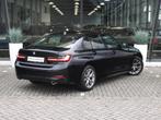 BMW 3-serie 320i High Executive Sport Line Automaat / Sports, Auto's, Te koop, Benzine, 73 €/maand, Gebruikt