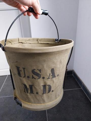 US medical department water bucket wo2 40-45 beschikbaar voor biedingen